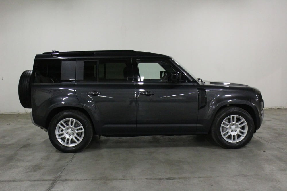 Land Rover Defender usata a Brescia (6)