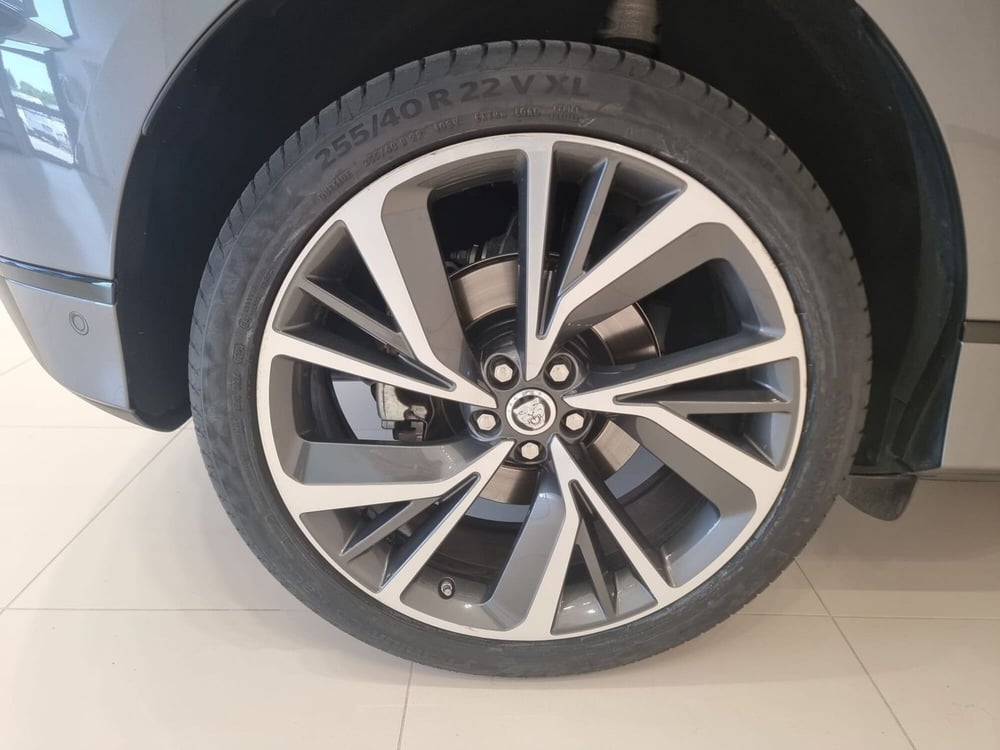 Jaguar I-Pace usata a Cuneo (9)