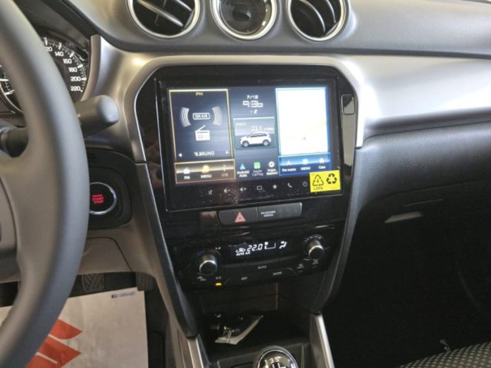 Suzuki Vitara nuova a Reggio Emilia (14)