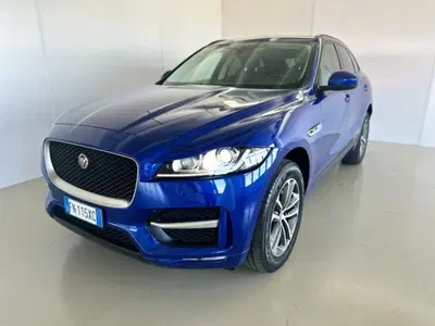 Jaguar F-Pace 2.0 D 240 CV AWD aut. R-Sport del 2018 usata a Modena