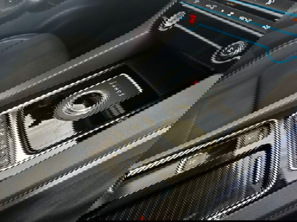 Jaguar F-Pace usata a Modena (15)