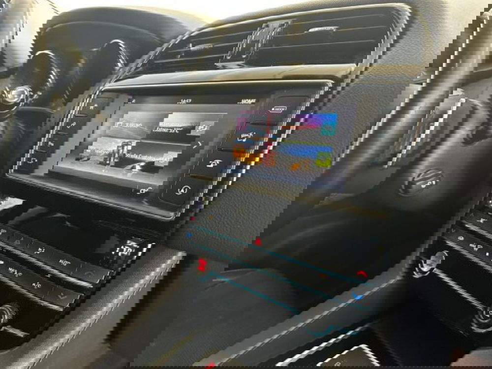 Jaguar F-Pace usata a Modena (16)