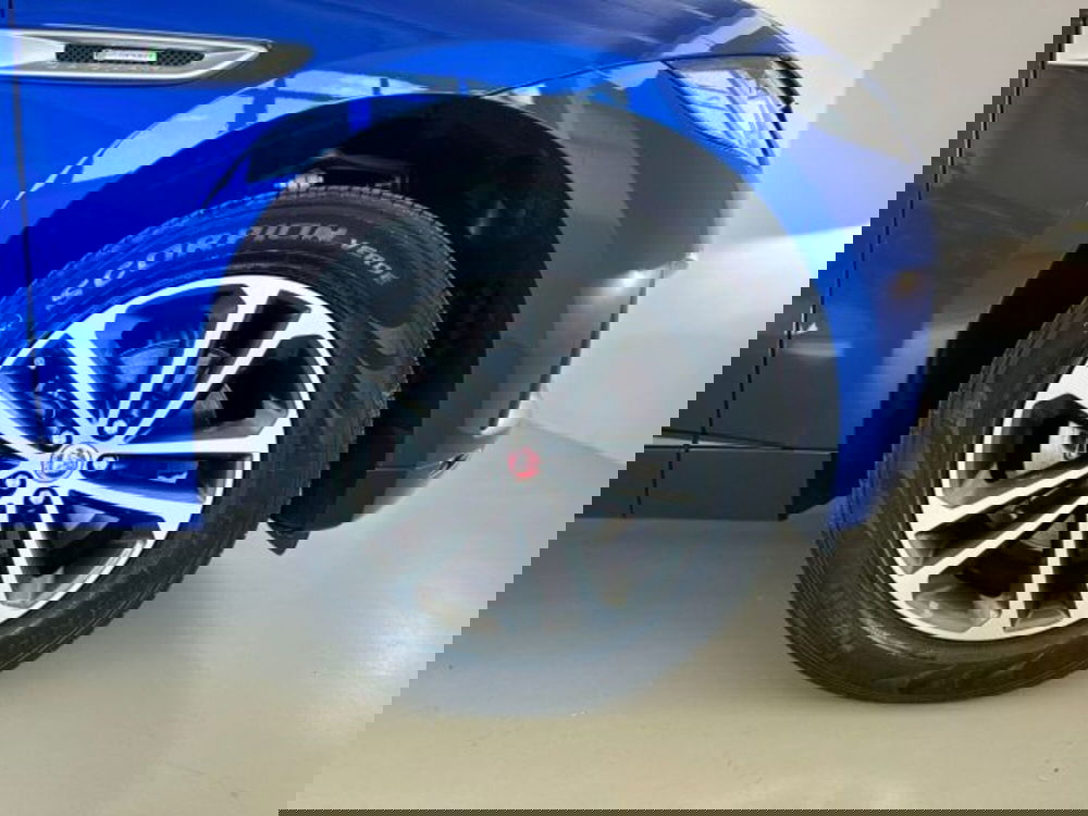 Jaguar F-Pace usata a Modena (17)