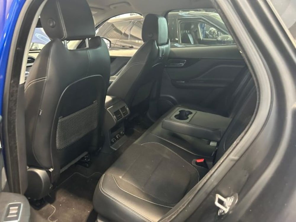 Jaguar F-Pace usata a Modena (6)