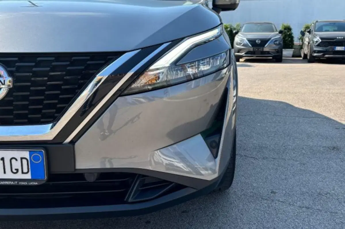 Nissan Qashqai usata a Latina (11)