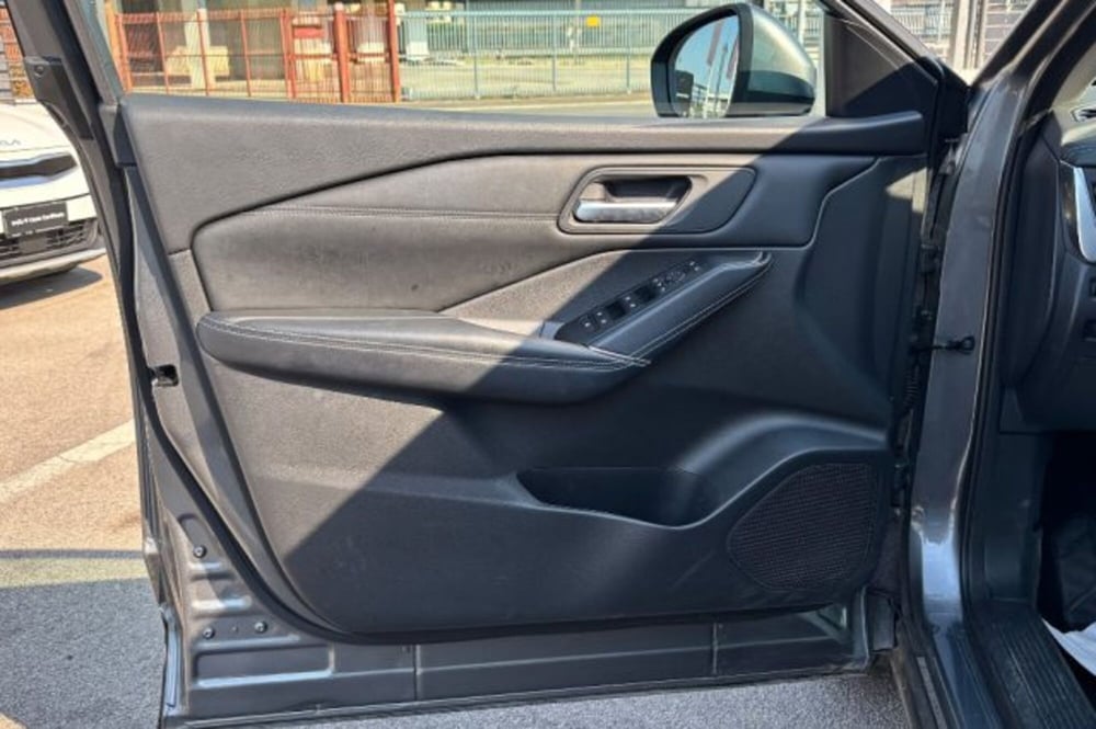 Nissan Qashqai usata a Latina (12)