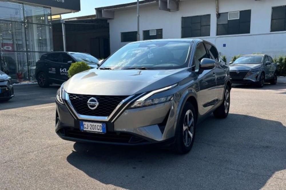 Nissan Qashqai usata a Latina (3)