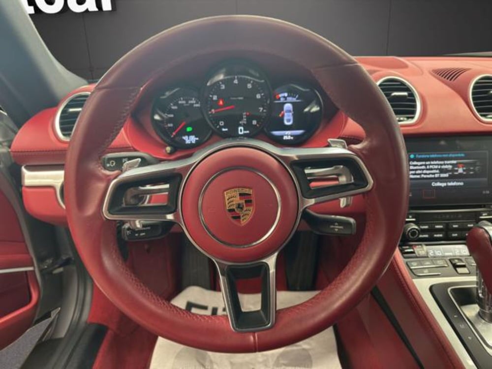 Porsche 718 Cayman  usata a Milano (10)