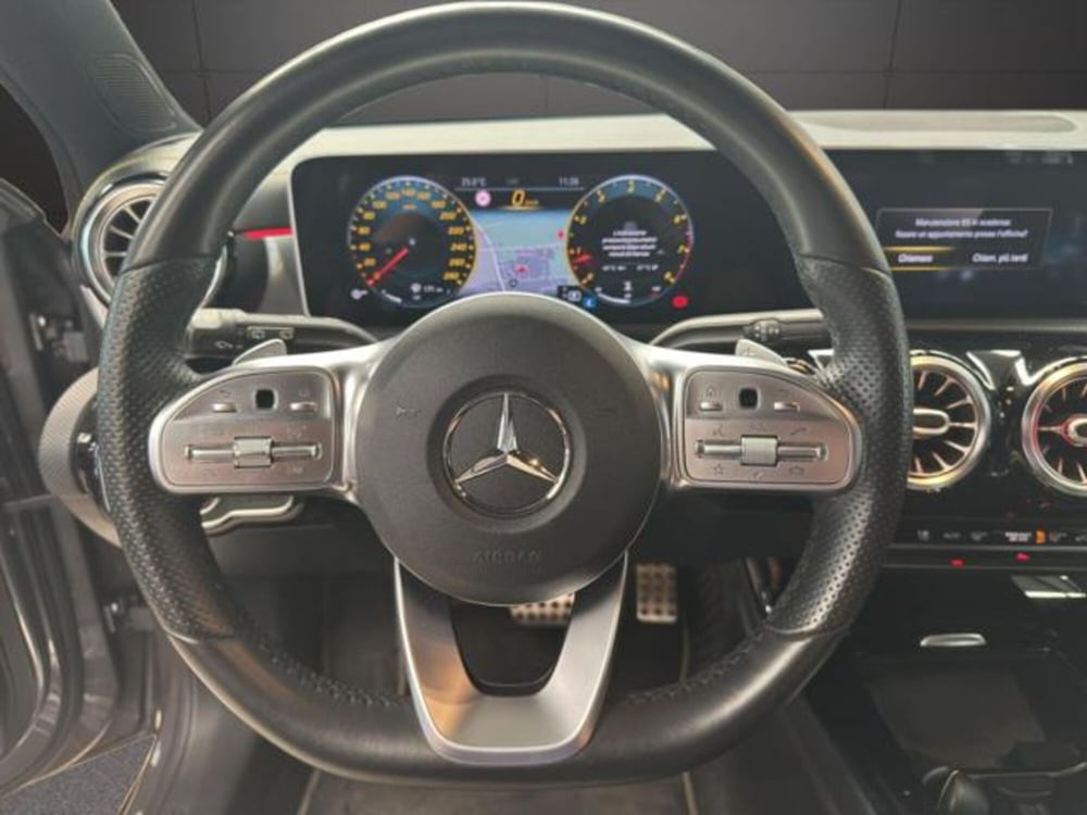 Mercedes-Benz Classe A Sedan usata a Milano (9)