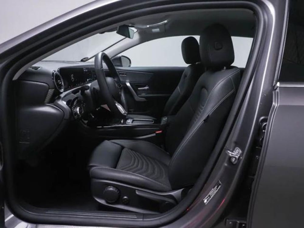 Mercedes-Benz Classe A usata a Milano (6)