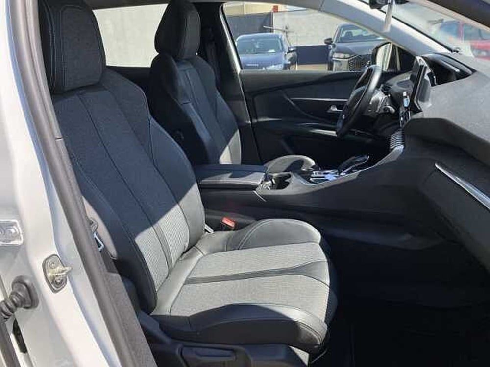 Peugeot 3008 usata a Catania (17)