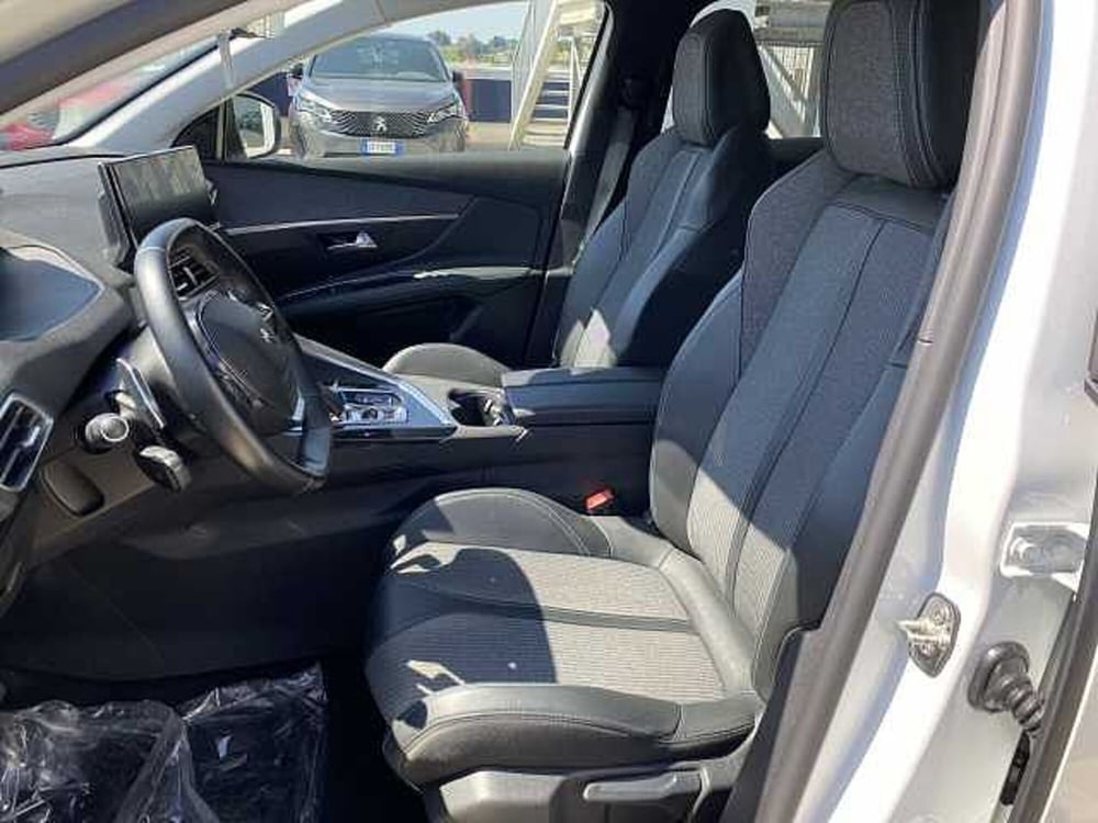 Peugeot 3008 usata a Catania (9)