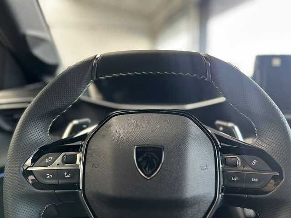 Peugeot 208 nuova a Venezia (19)