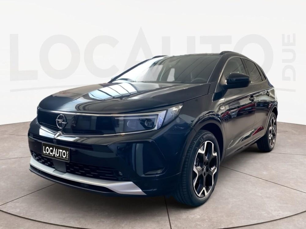 Opel Grandland nuova a Torino