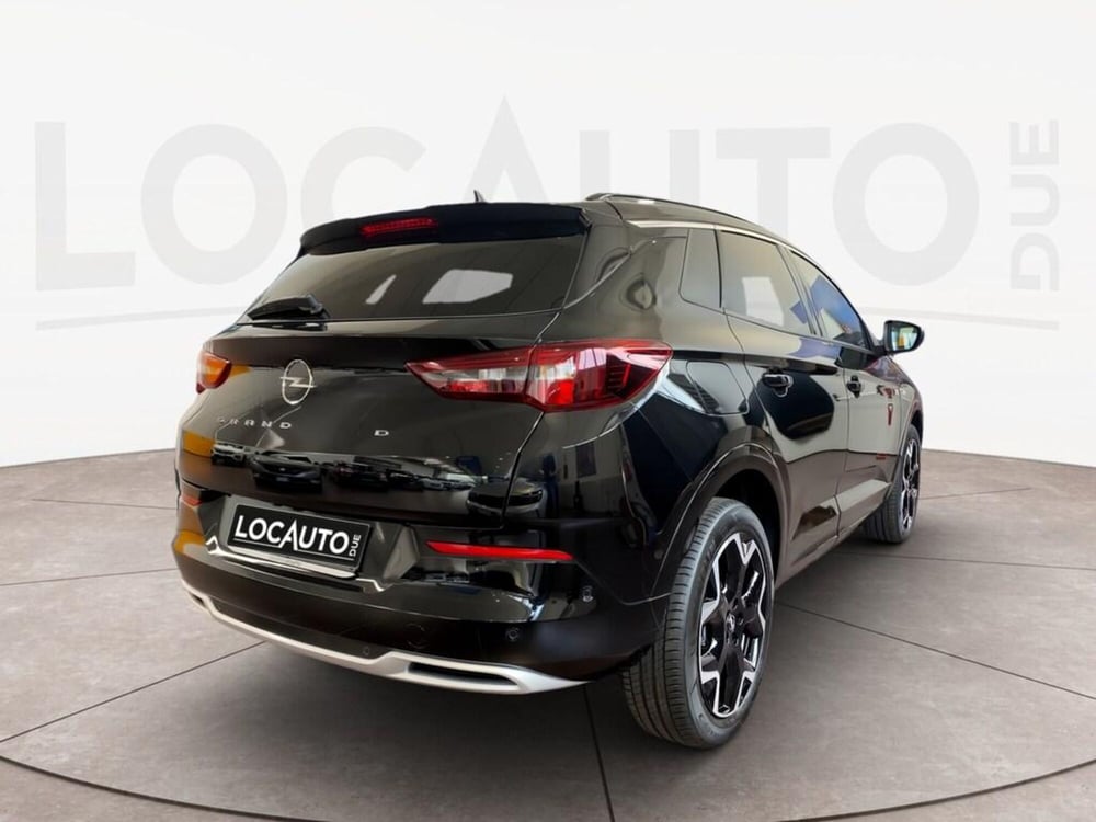 Opel Grandland nuova a Torino (4)