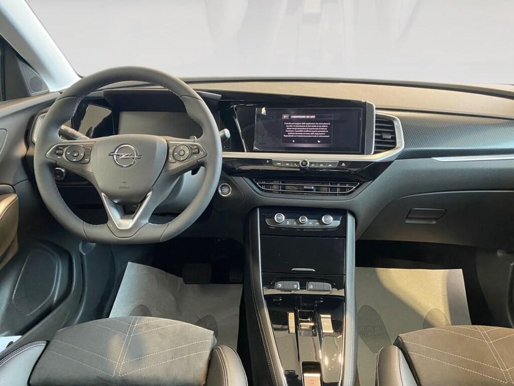 Opel Grandland nuova a Torino (6)