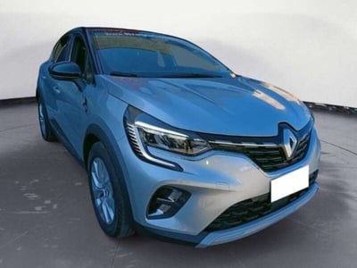 Renault Captur Plug-in Hybrid E-Tech 160 CV Intens del 2022 usata a Empoli
