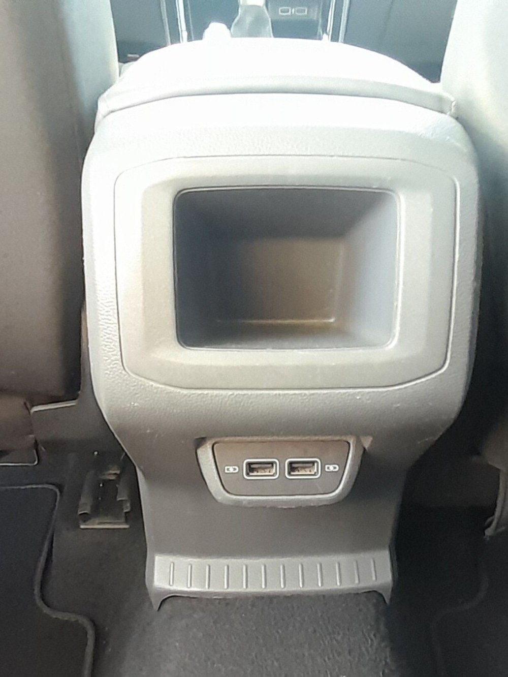 Volkswagen T-Cross usata a Cosenza (14)