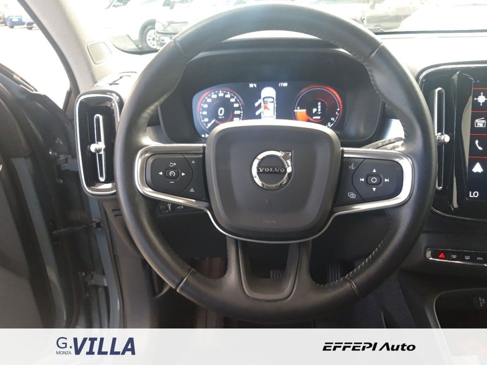 Volvo XC40 usata a Monza e Brianza (13)