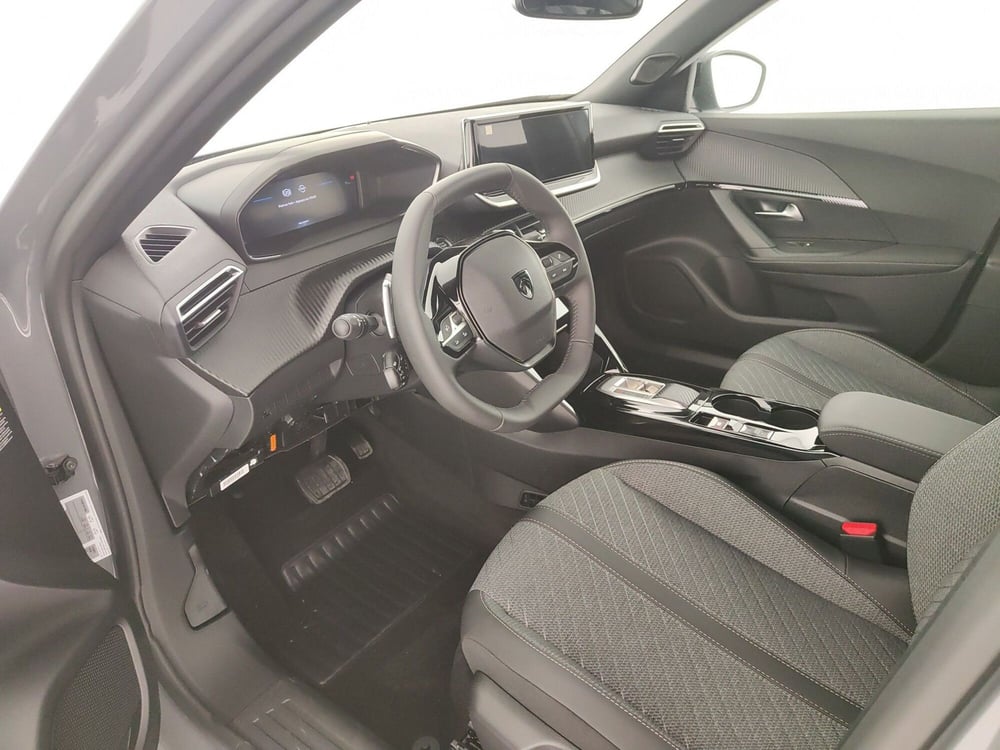 Peugeot 2008 nuova a Ascoli Piceno (11)