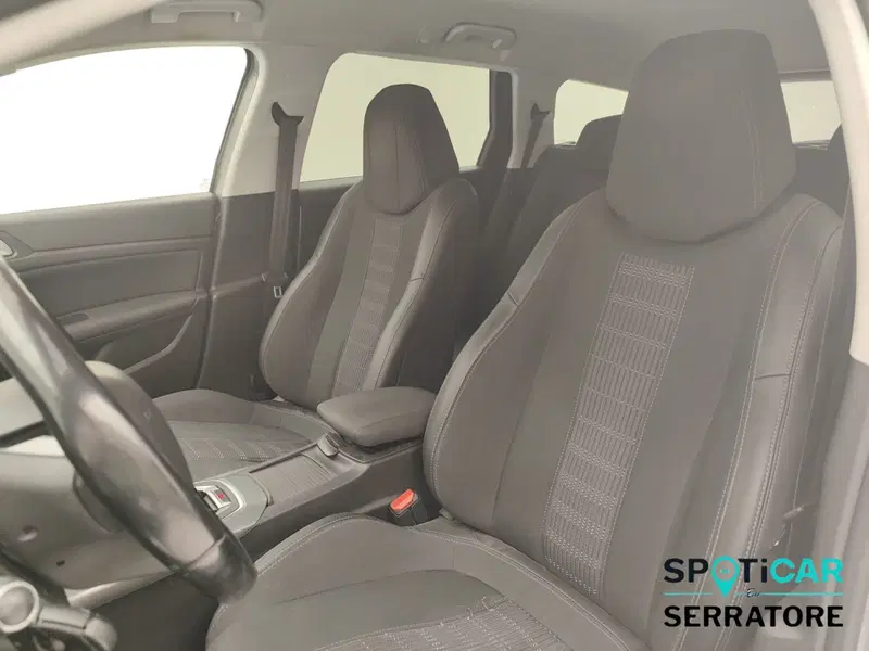 Peugeot 308 SW usata a Como (13)