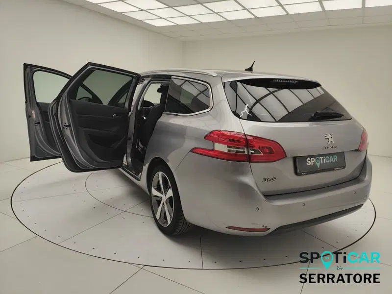 Peugeot 308 SW usata a Como (7)