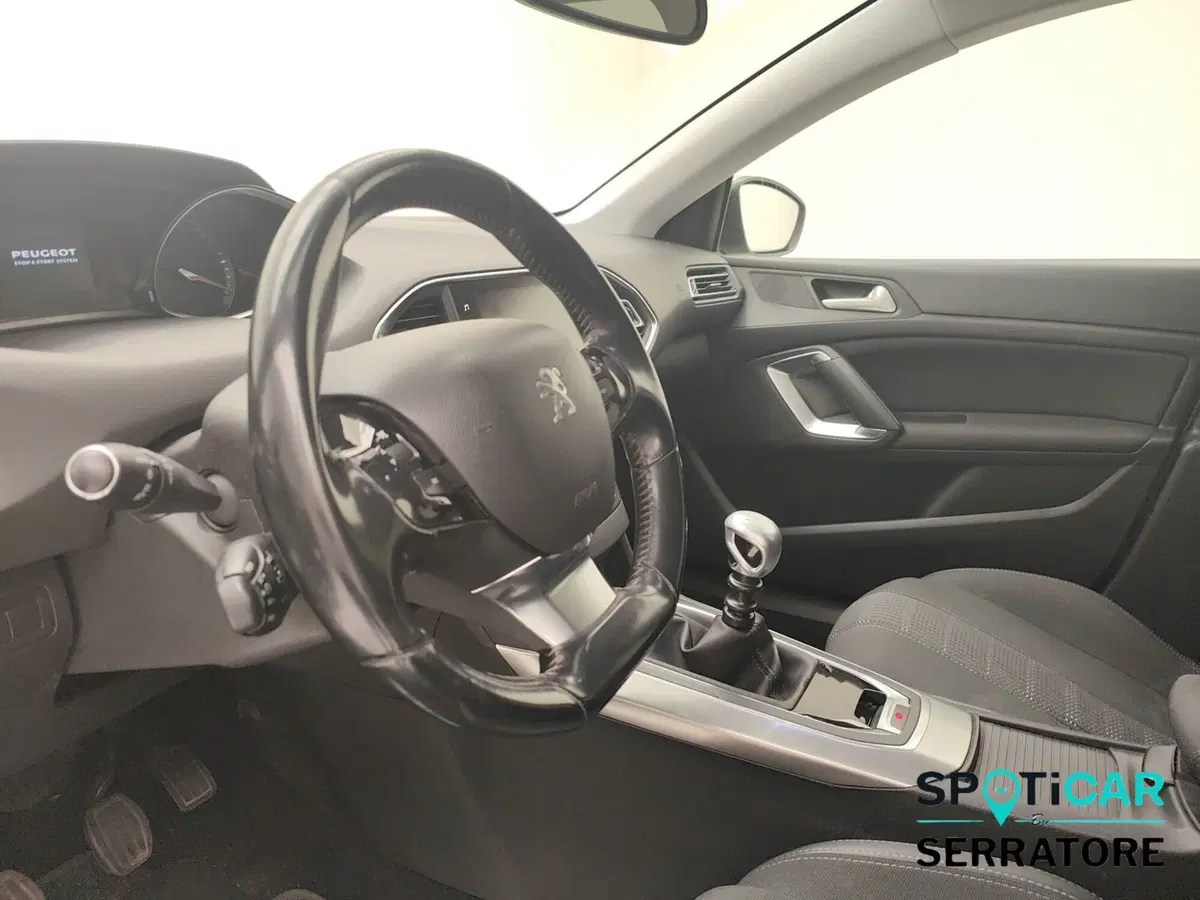 Peugeot 308 SW usata a Como (8)