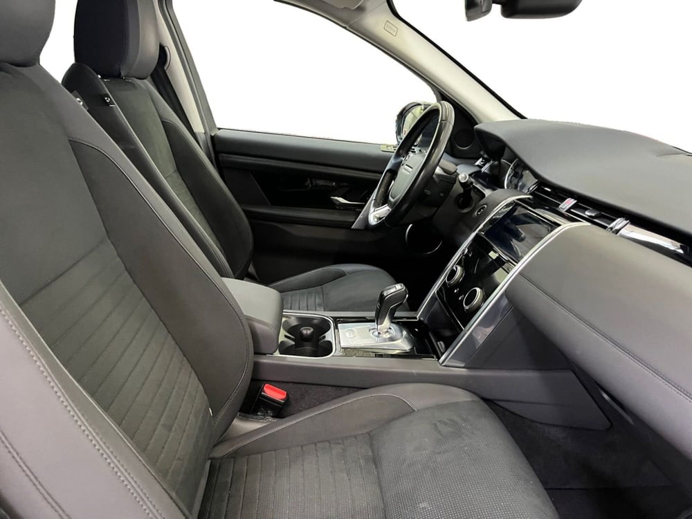 Land Rover Discovery Sport usata a Modena (15)
