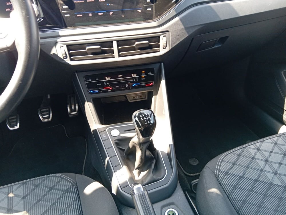Volkswagen Taigo usata a Modena (11)
