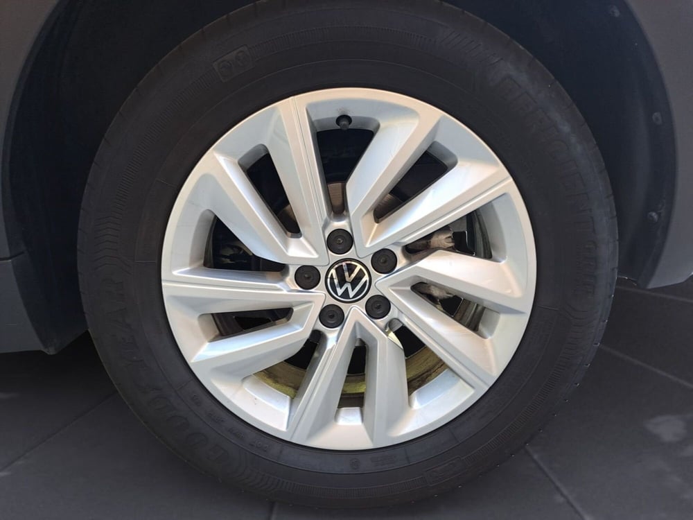 Volkswagen T-Cross usata a Modena (14)