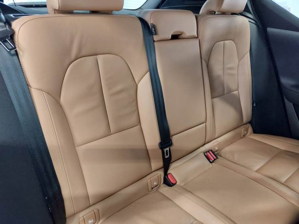 Volvo XC40 usata a Salerno (15)