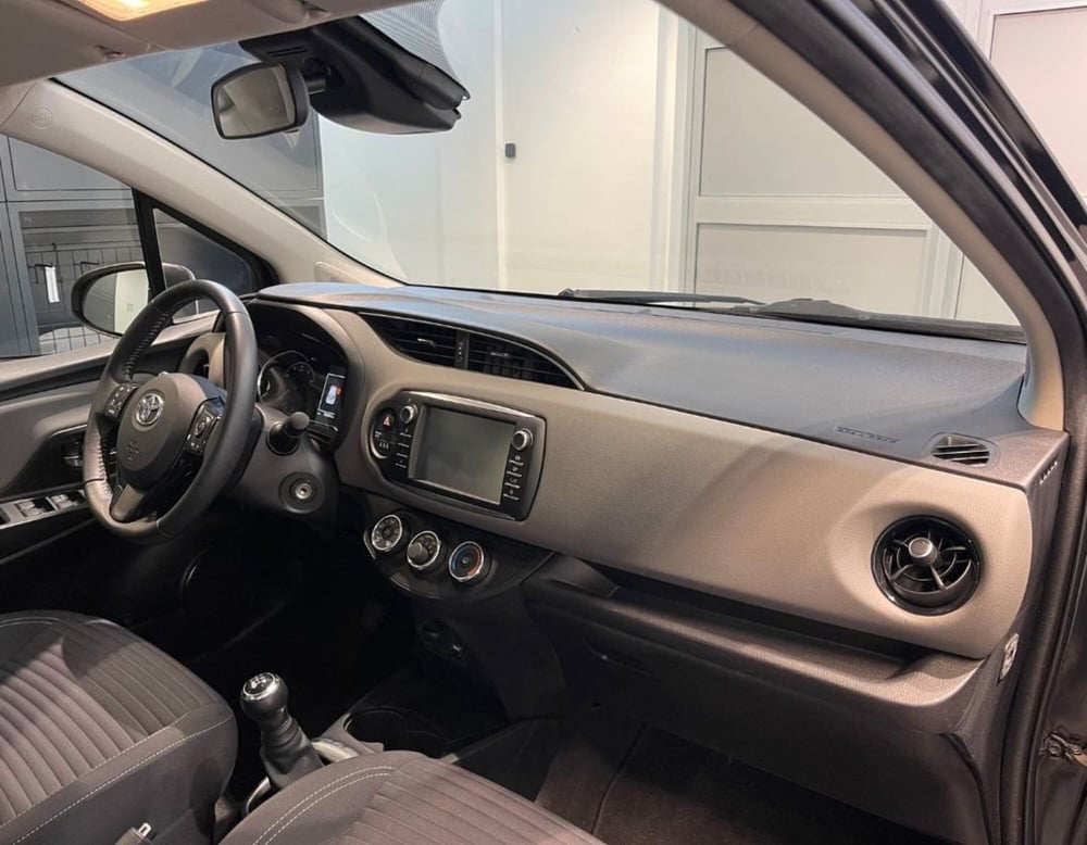 Toyota Yaris usata a Ferrara (5)