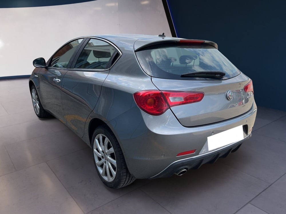 Alfa Romeo Giulietta usata a Torino (5)