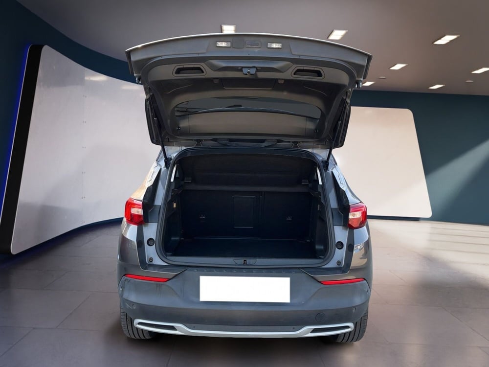 Opel Grandland X usata a Torino (7)