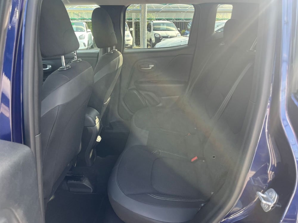 Jeep Renegade usata a Milano (13)