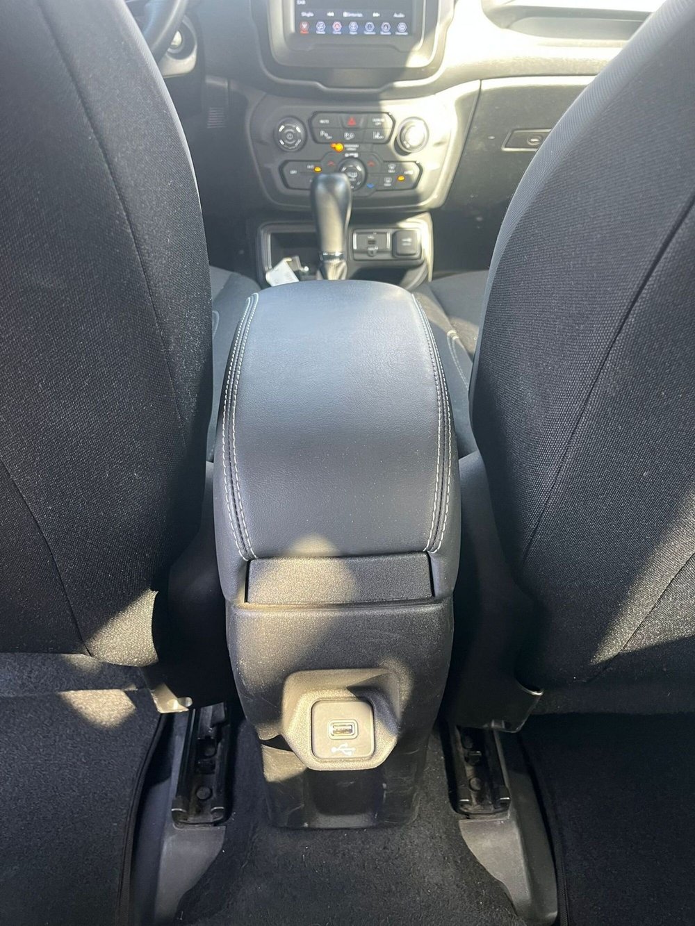 Jeep Renegade usata a Milano (14)