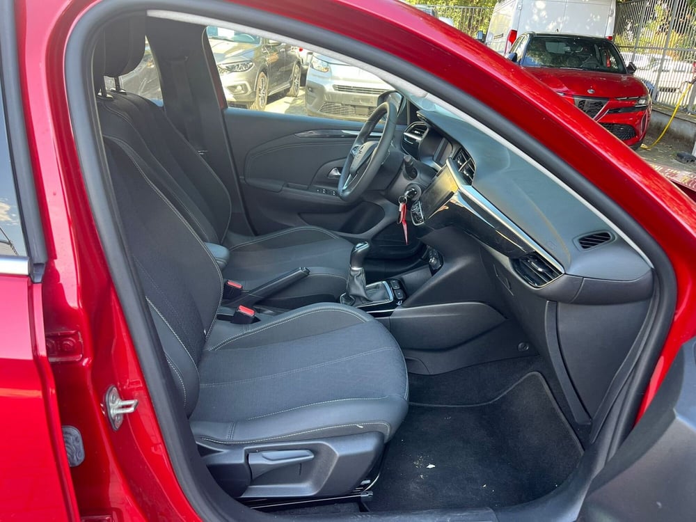 Opel Corsa usata a Milano (12)