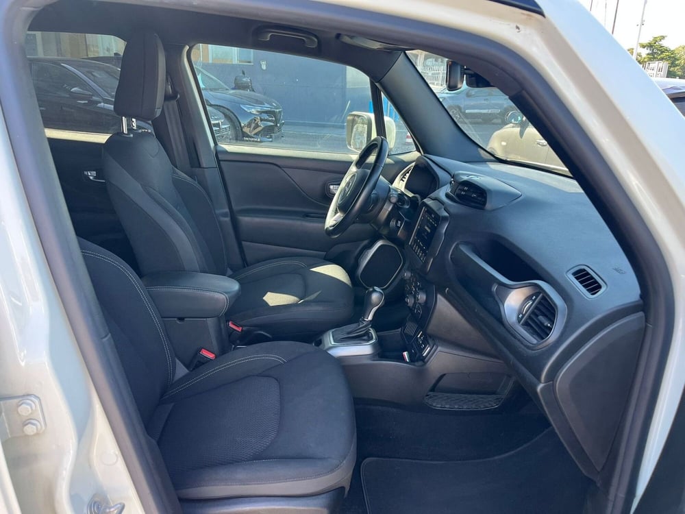 Jeep Renegade usata a Milano (12)