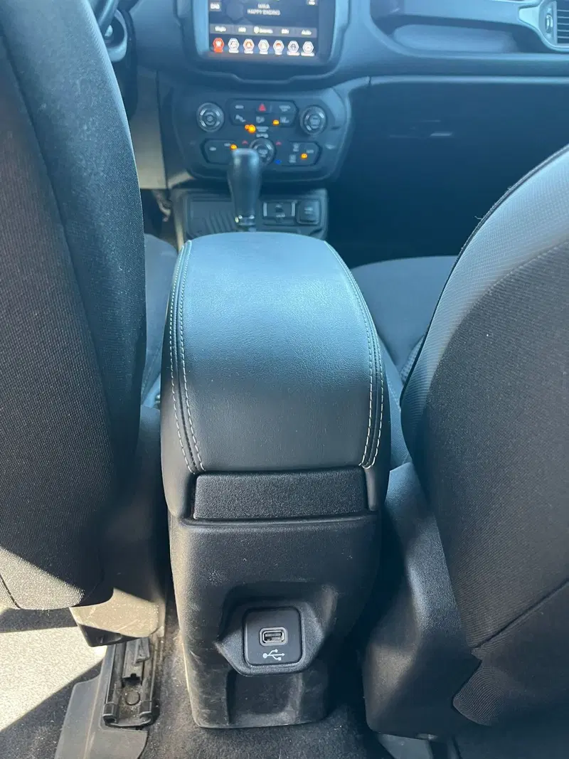 Jeep Renegade usata a Milano (14)