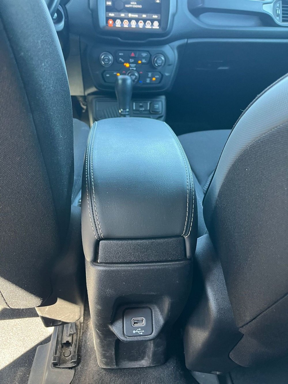 Jeep Renegade usata a Milano (14)