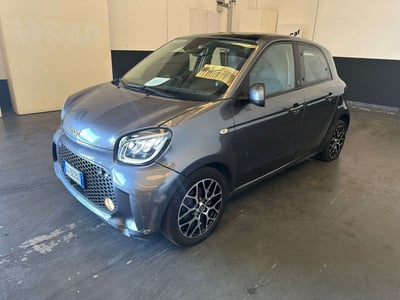 smart forfour forfour EQ Racingrey (22kw) del 2021 usata a Milano