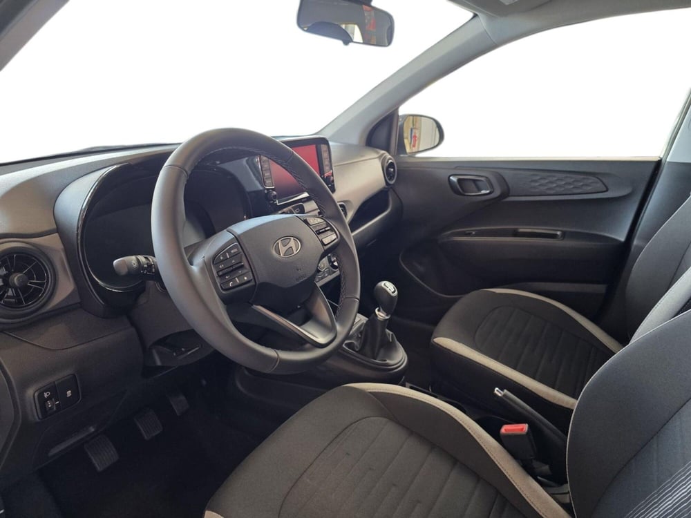Hyundai i10 nuova a Pistoia (10)