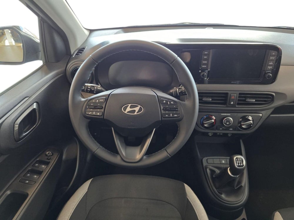 Hyundai i10 nuova a Pistoia (13)