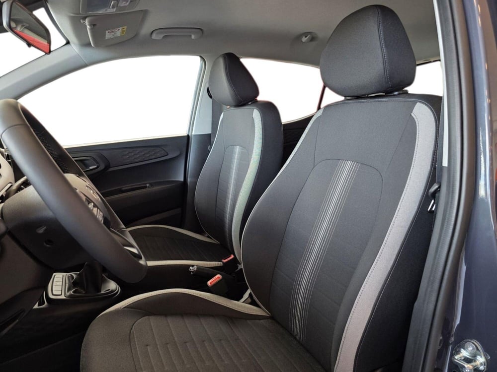 Hyundai i10 nuova a Pistoia (9)