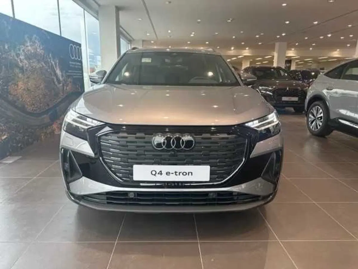 Audi Q4 nuova a Bologna (2)