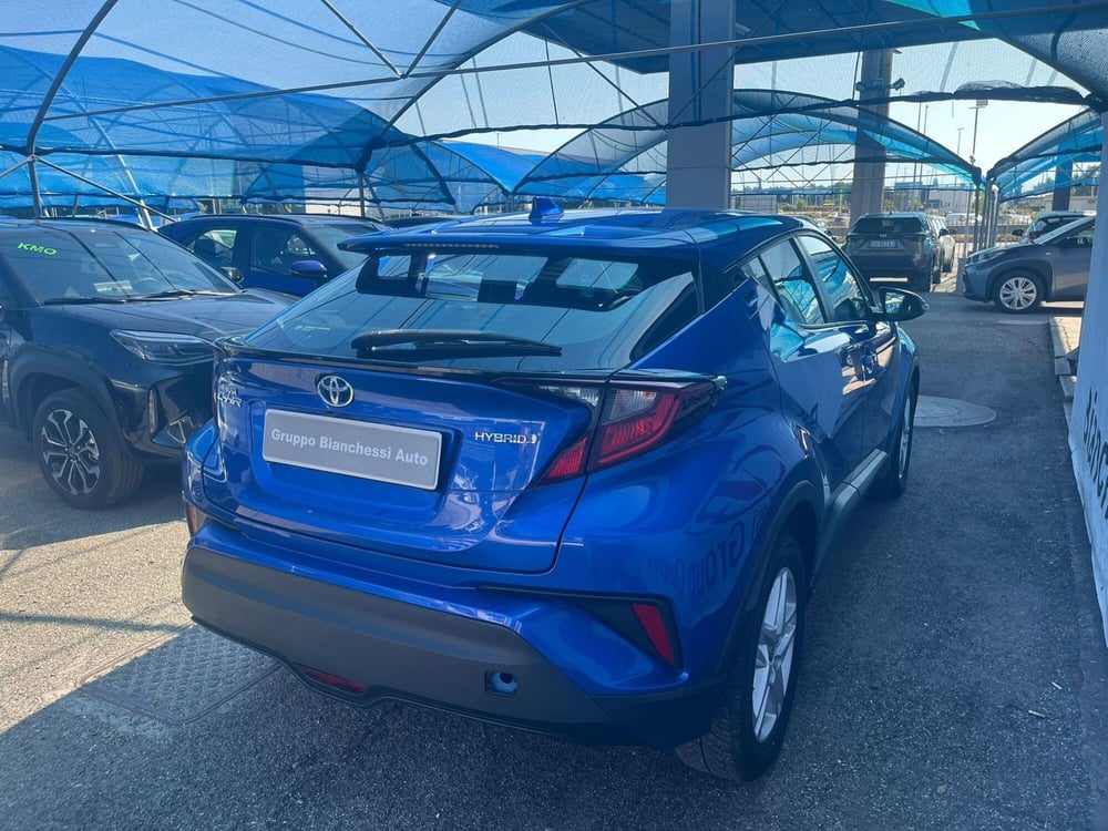 Toyota Toyota C-HR usata a Cremona (13)
