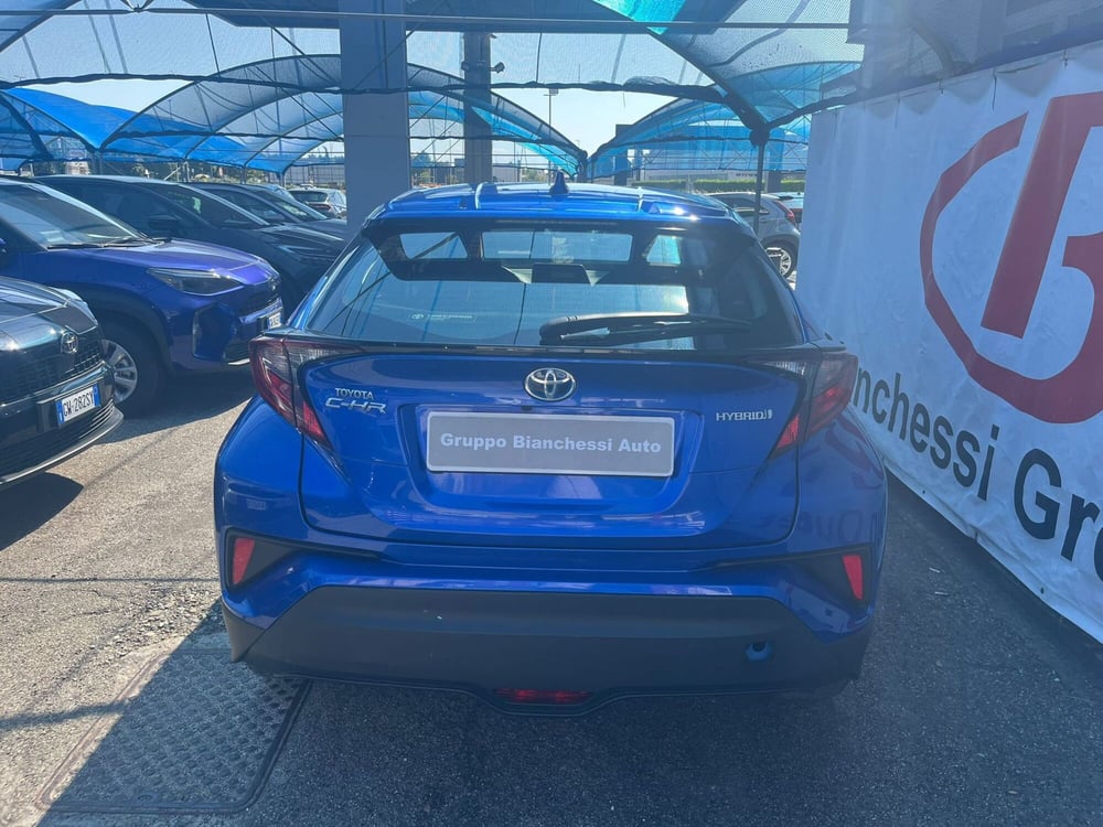 Toyota Toyota C-HR usata a Cremona (8)