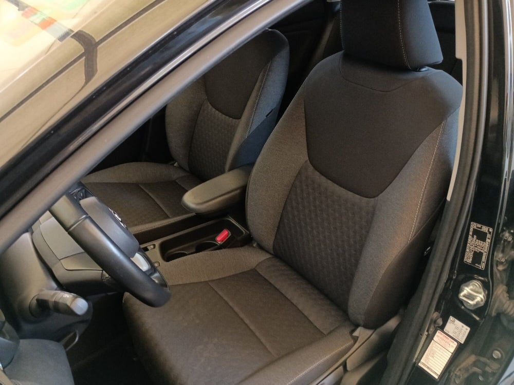 Toyota Yaris usata a Milano (11)