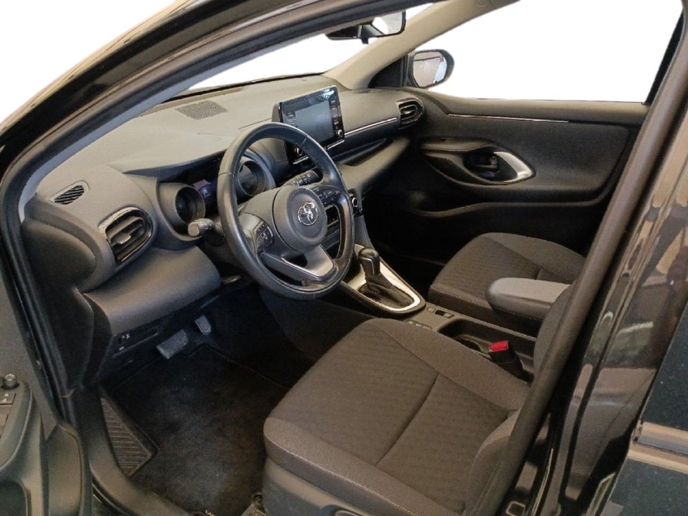 Toyota Yaris usata a Milano (15)