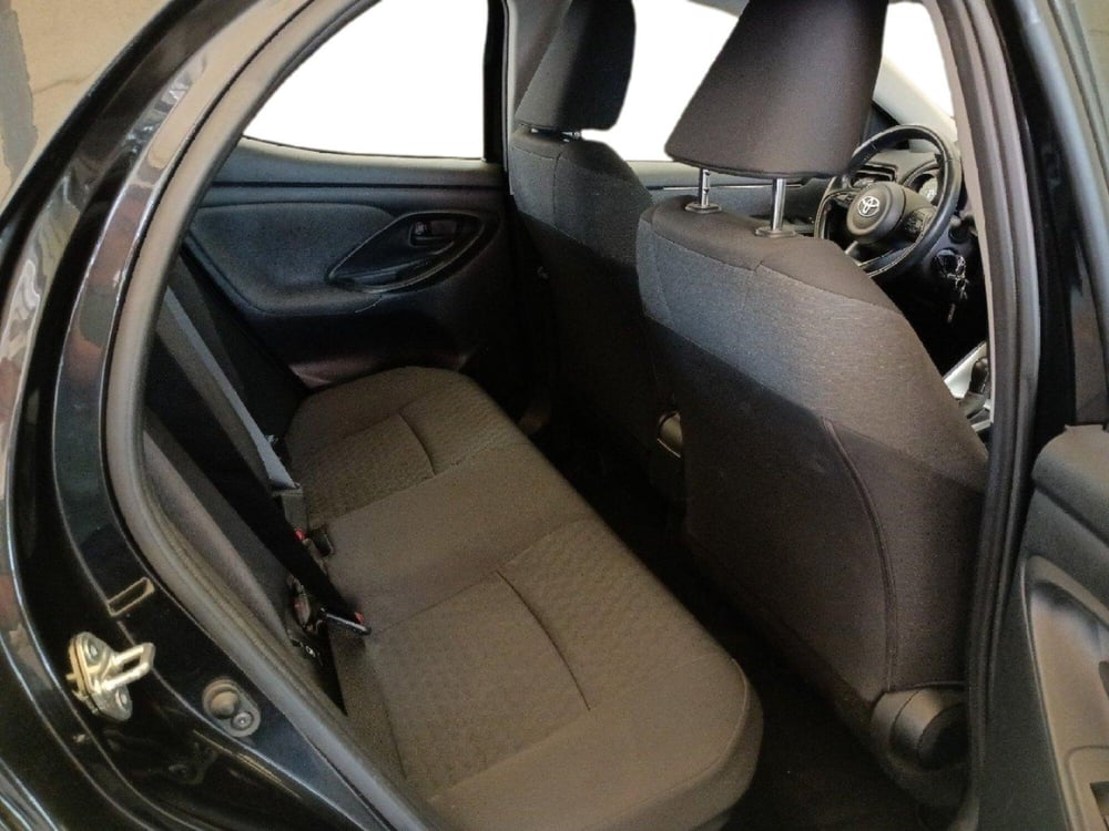 Toyota Yaris usata a Milano (8)